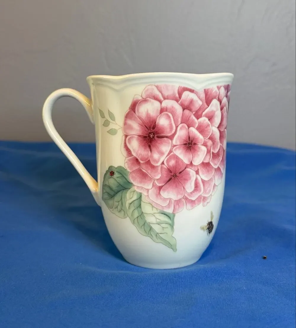 Lenox Mug Butterfly Meadow Hydrangea pattern